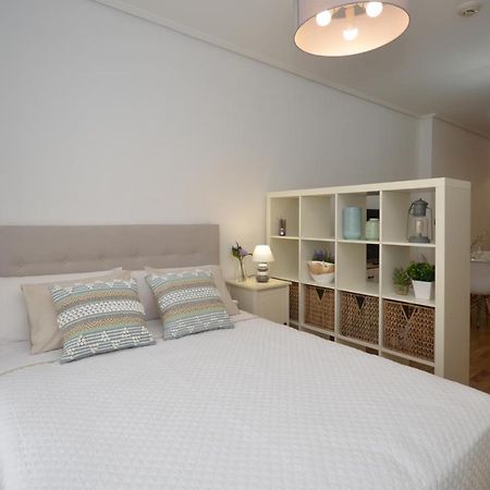 Apartamento Zona Exclusiva Con Garaje Gratis Y Netflix Vigo Kültér fotó