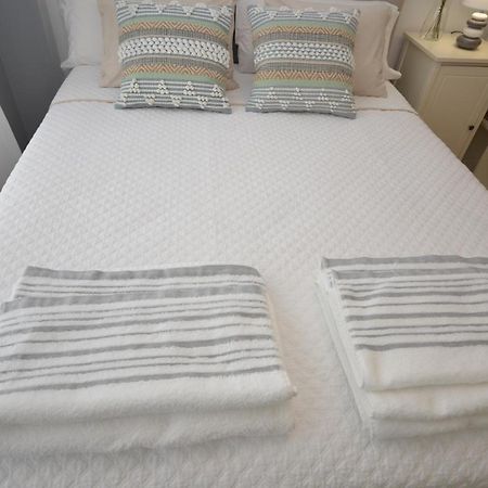 Apartamento Zona Exclusiva Con Garaje Gratis Y Netflix Vigo Kültér fotó